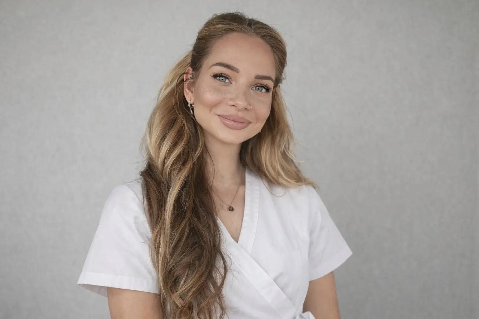 Pauline Wilkens – Permanent Make-up · Natürliche Ästhetik · Haarentfernung bei SmartBody Beauty in Leipzig